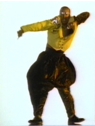 Vi-l amintiti pe Mc Hammer?