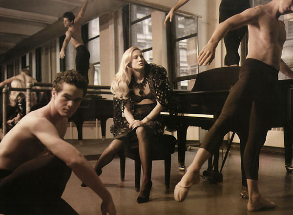 Curtain Call, pictorial de Carter Smith, aparut in Elle US, februarie 2010 Curtain Call, pictorial de Carter Smith, aparut in Elle US, februarie 2010