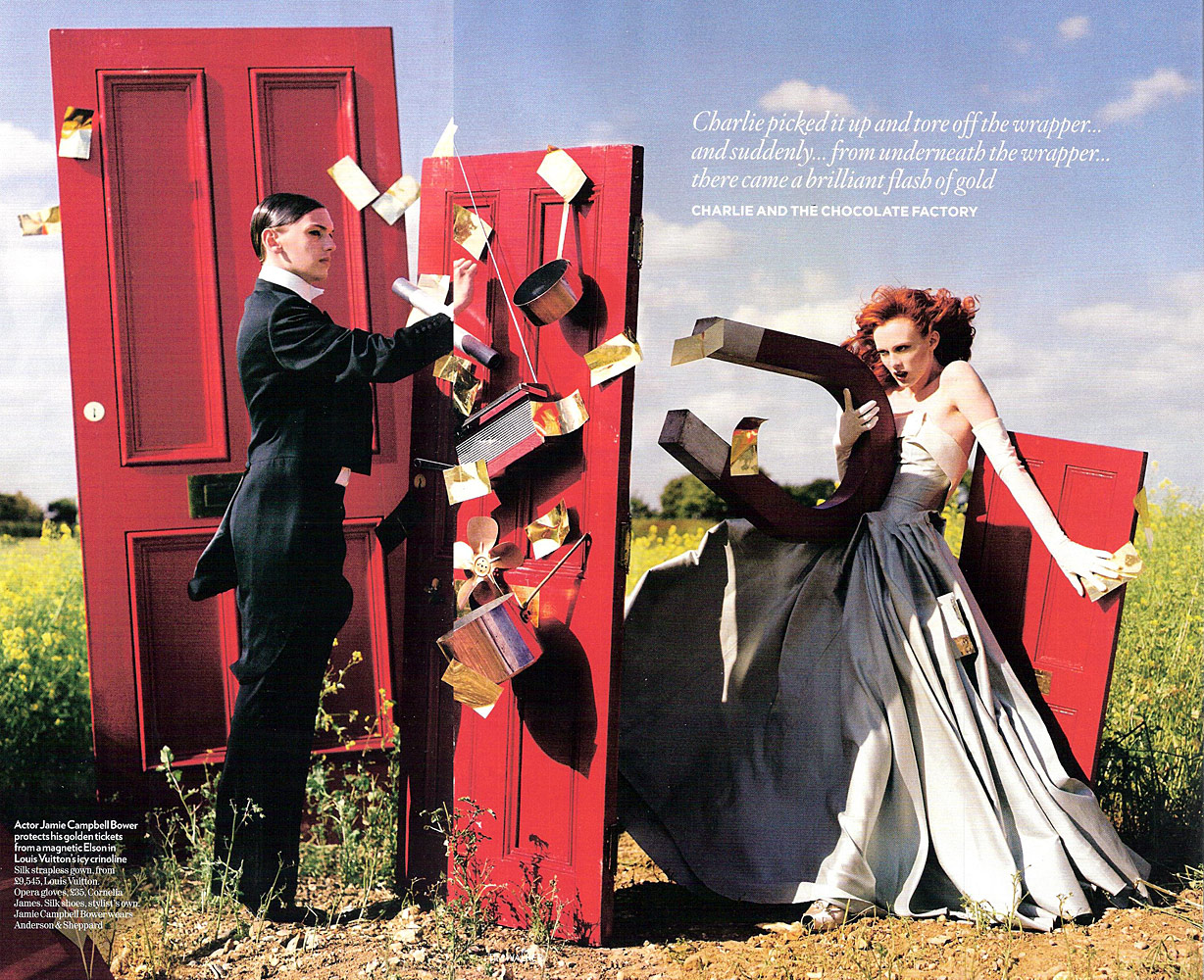 Tales of the Unexpected: Tim Burton, Helena Bonham Carter, Imelda Staunton si Jamie Bell fotografiati de Tim Walker pentru Vogue UK decembrie 2008