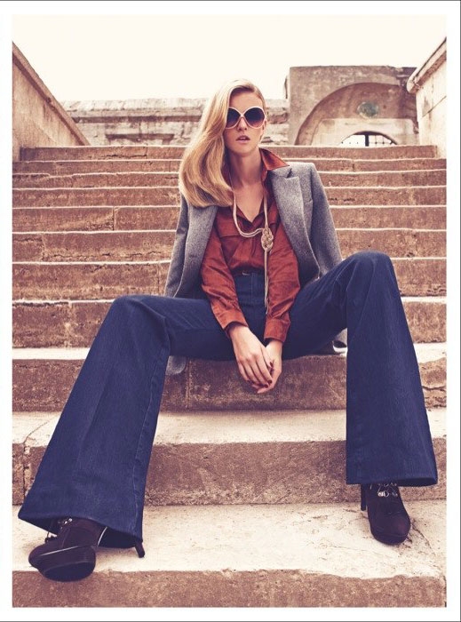campania publicitara Koton pentru toamna 2010; fotograf: Kotay Birand; styling: Defne Kocabiykoglu; model: Sophie Holmes campania publicitara Koton pentru toamna 2010; fotograf: Kotay Birand; styling: Defne Kocabiykoglu; model: Sophie Holmes